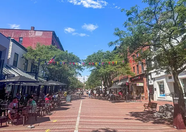 burlington-county-new-jersey-640x480-47326552.jpeg