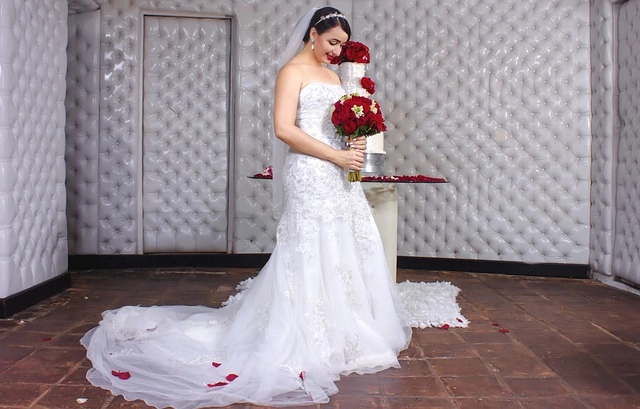 wedding-640x480-85118817.jpeg