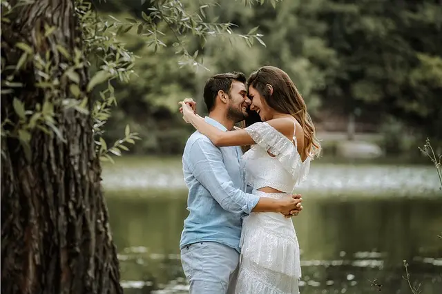 wedding-640x480-92925783.jpeg