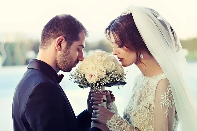 wedding-640x480-54666028.jpeg