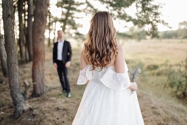 wedding-640x480-9108047.jpeg