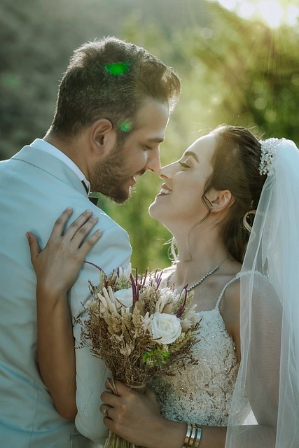 wedding-640x480-83529332.jpeg