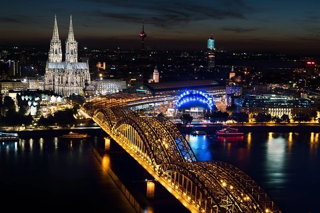 cologne-640x480-61024329.jpeg