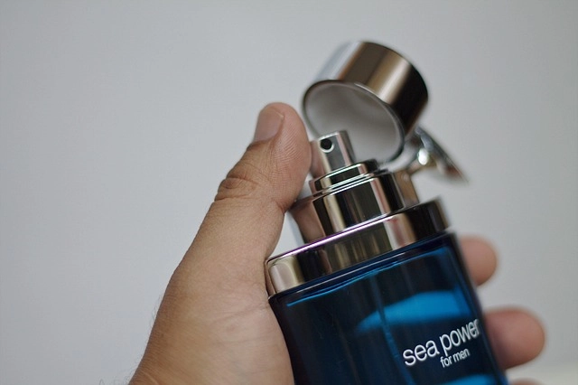 Natural vs Synthetic: Unmasking Escada’s Scent Secrets