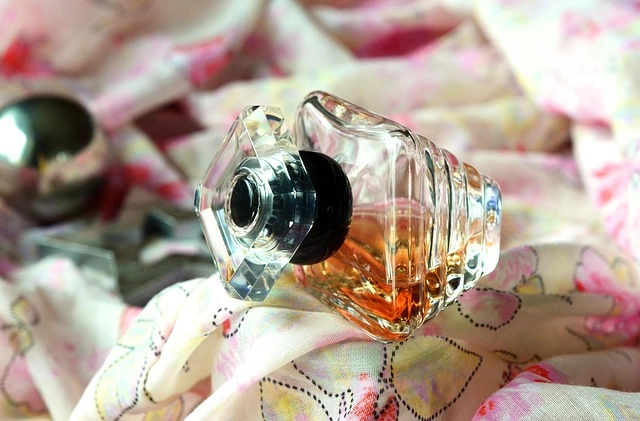 perfume-640x480-93846097.jpeg