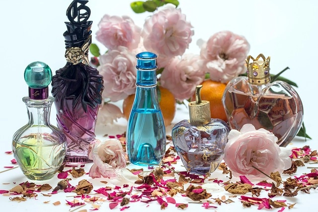 perfume-640x480-59644301.jpeg